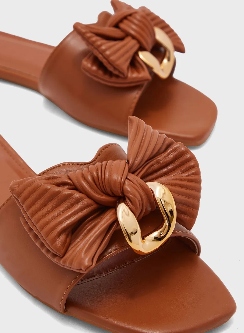 FYOR Casual Flat Sandals