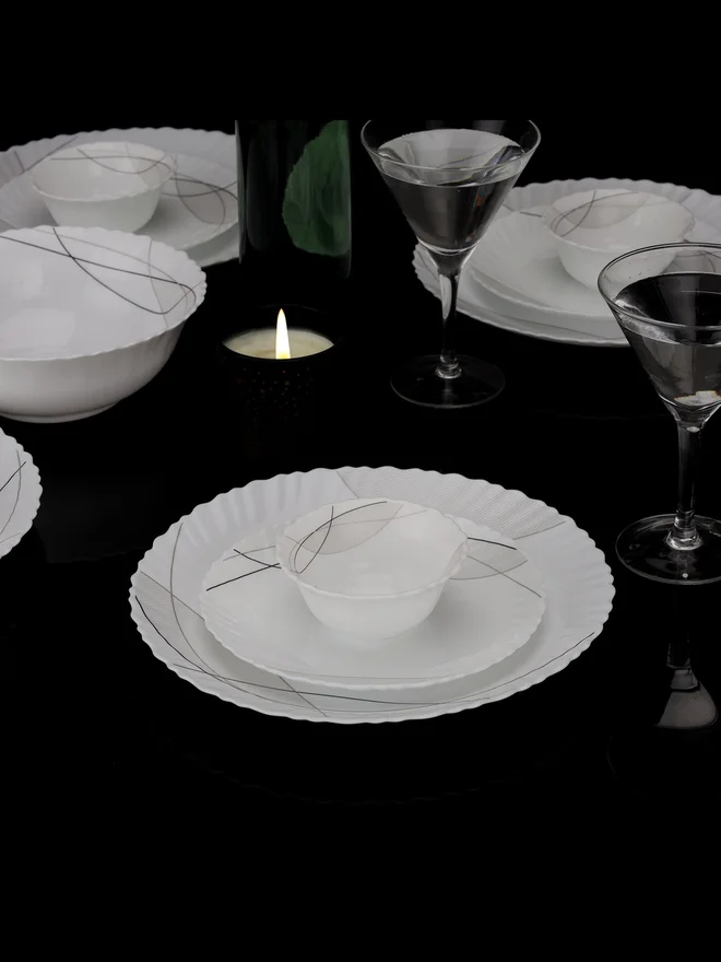 رويال فورد طقم عشاء أوبال  قطعة بتصميمات متنوعة