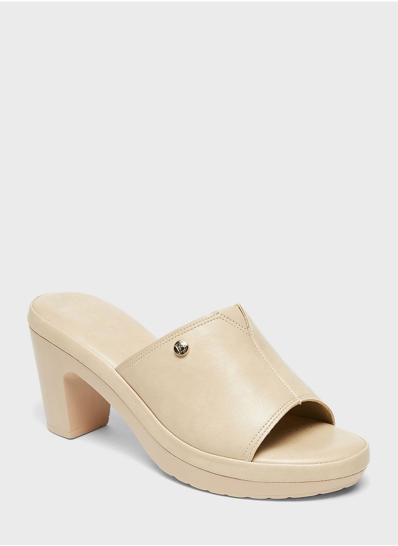 shoexpress - Block Heel Sandals - Image 1