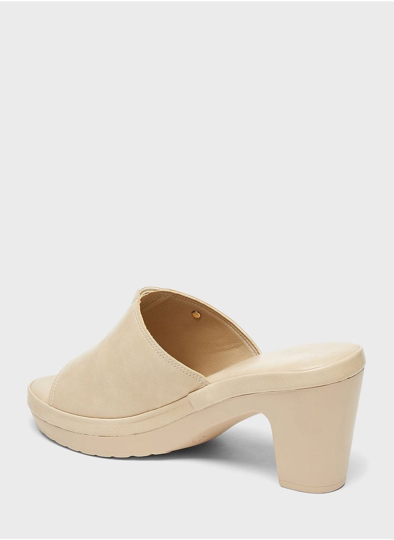 shoexpress - Block Heel Sandals - Image 1