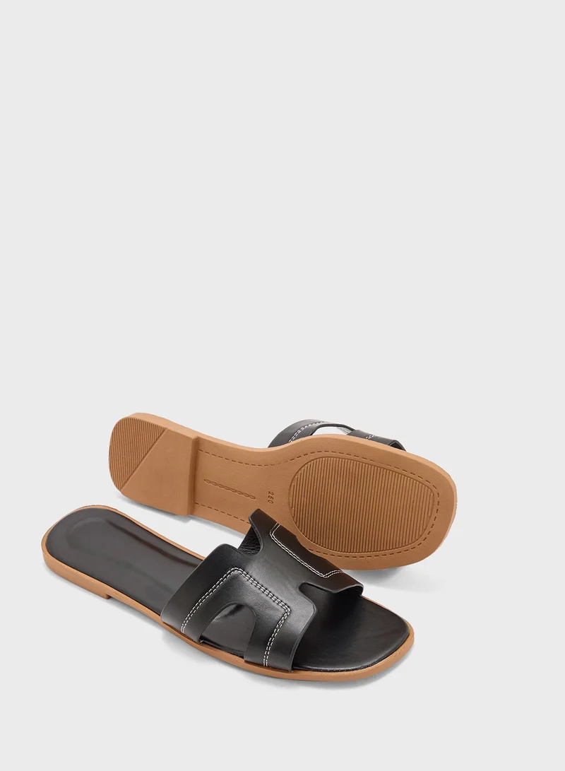 Ginger Womens Casual Flat Sandal