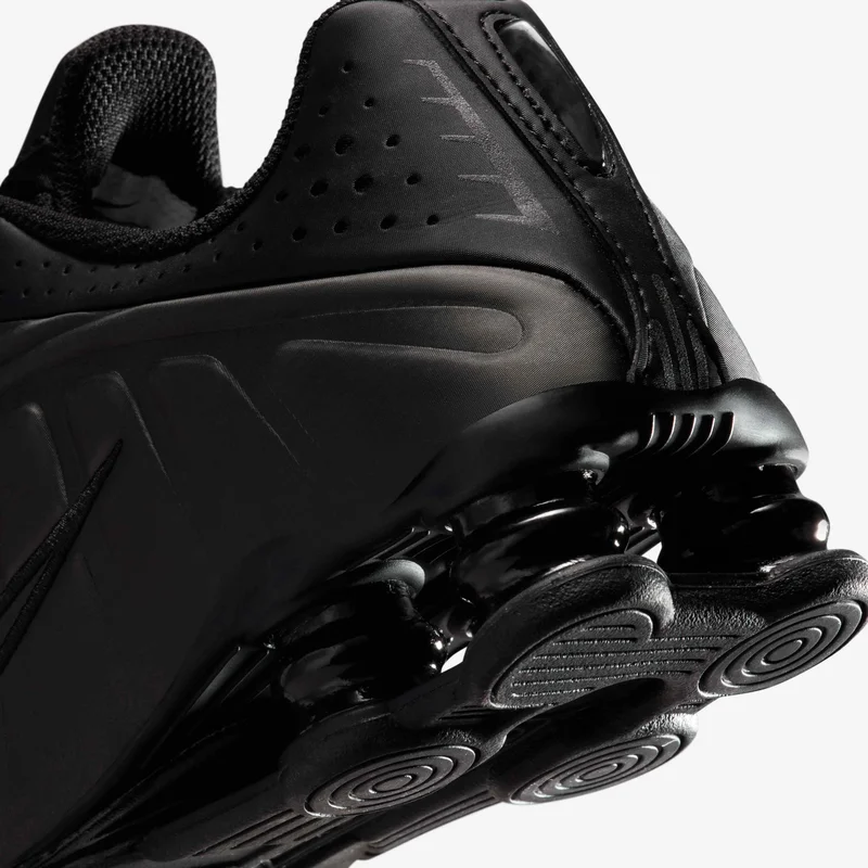 Nike Kids' Shox R4 Shoe (Older Kids)