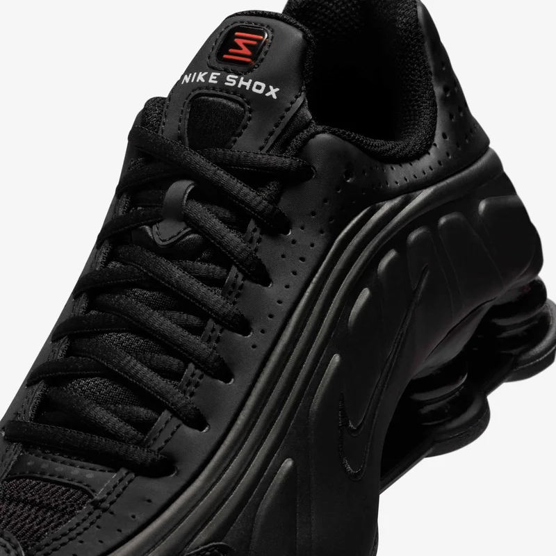 Nike Kids' Shox R4 Shoe (Older Kids)