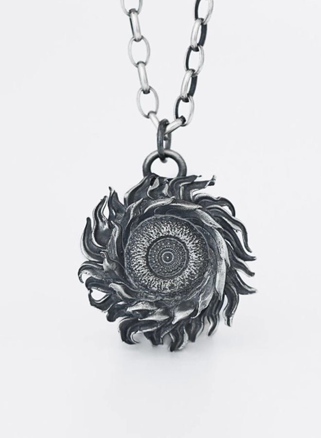Neutral Sunflower--Inspired by Mr. Van Gogh's ‘Sunflower’ Couple Jewellery Pendant Personalized Hundred Tide Models Hip Hop Street Retro Europe and the United States Tide Men and Women Car Keychain Accessories Personalized Couple Pendant (Vintage Silver) - Image 1
