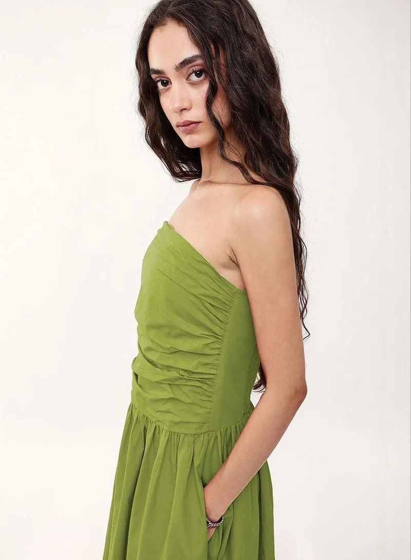 دينيس لينغو Women Green 100% Cotton Solid Midi Shift Fit And Flared Dress