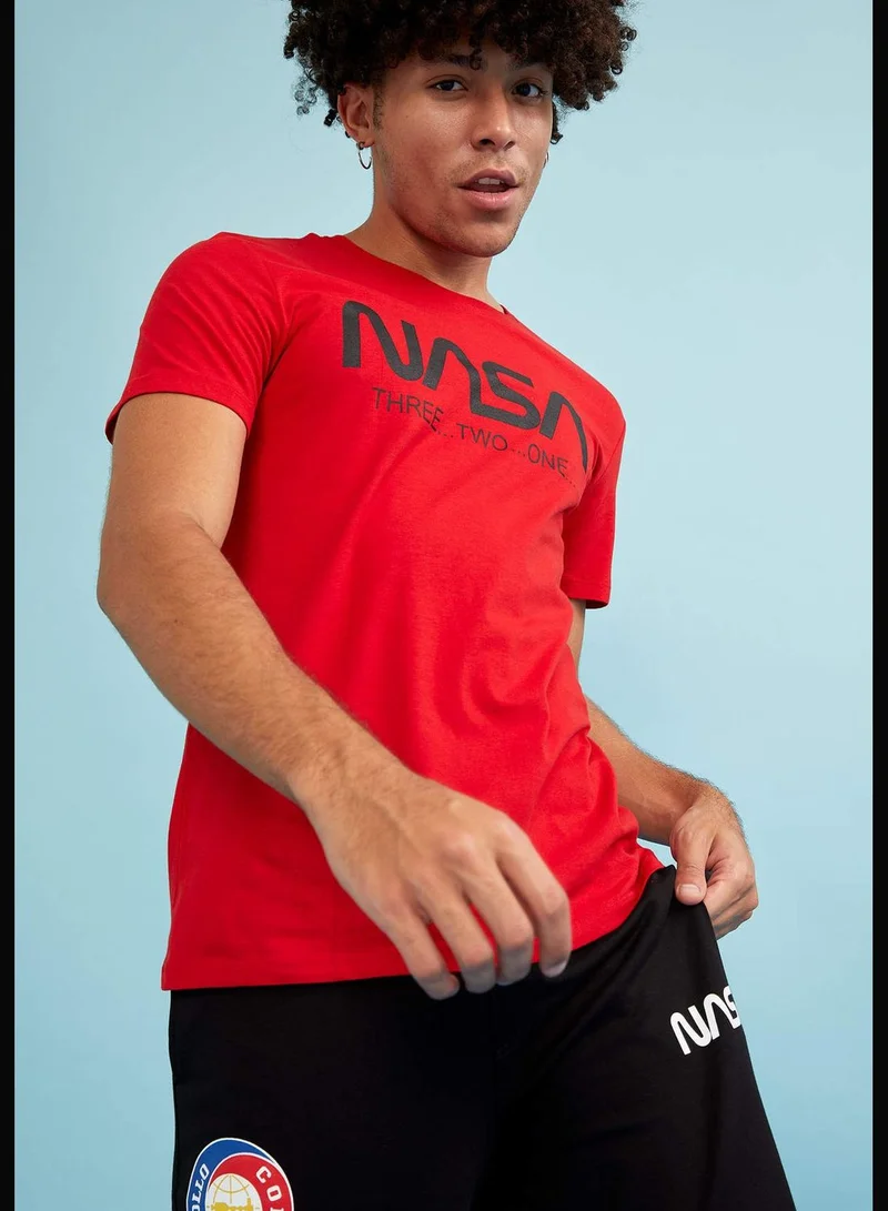 DeFacto Nasa Licenced Man Knitted Slim Fit Crew Neck T-Shirt