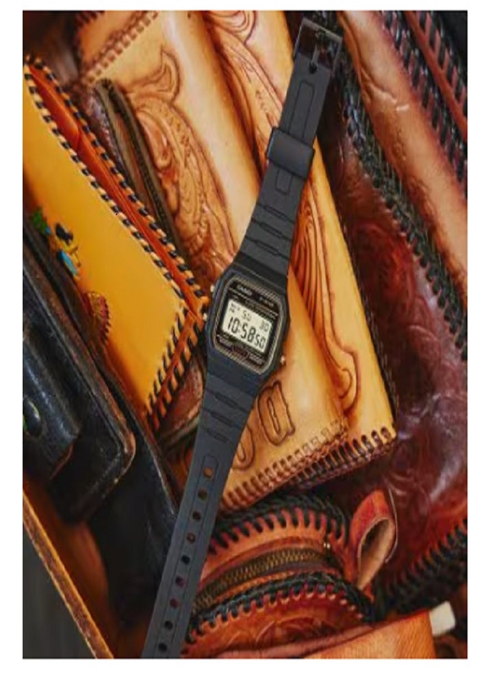 كاسيو ساعة كاسيو الرقمية للشباب - هيكل من الراتنج مقاس 38.2 مم، ساعة إيقاف، ضوء LED أخضر، منبه يومي، بطارية تدوم 7 سنوات، تنسيق 12/24 ساعة، تقويم تلقائي، مقاومة للماء - للجنسين - Image 2