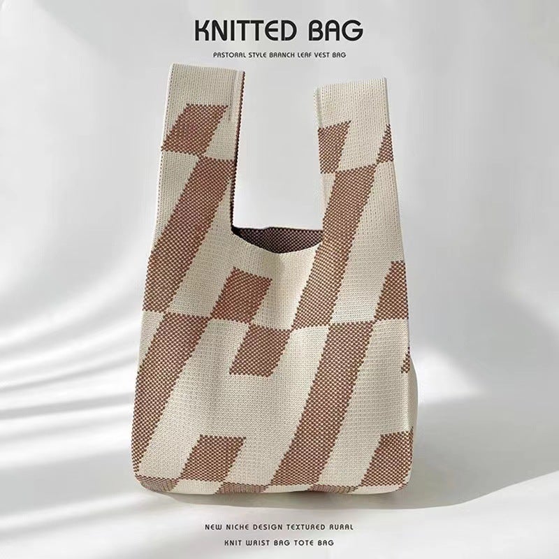 Ins Popular Handbag Women'S Knitted Wool Bucket Bag Japanese And K-Style Versatile Hand-Carrying Casual Tote Bag Lunch Bag - Image 1