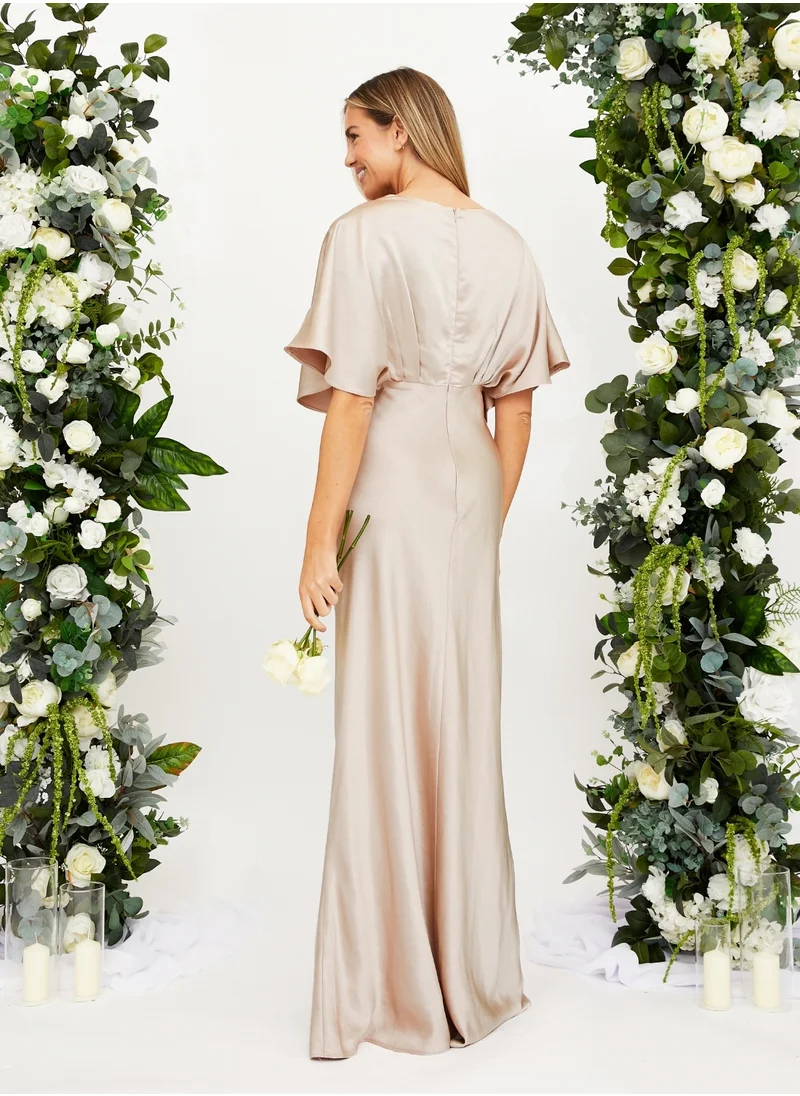 ستايل تشيت Angel Sleeve Maxi Satin Dress