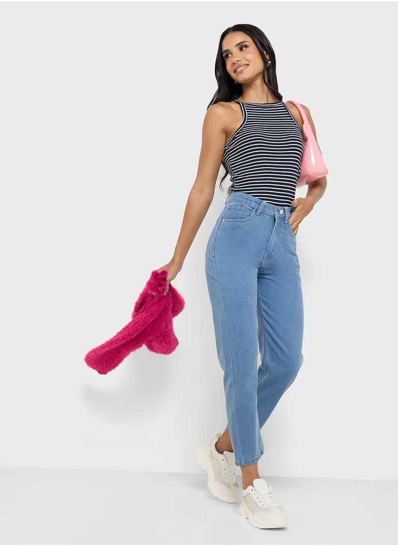جينجر High Rise Mom Jeans