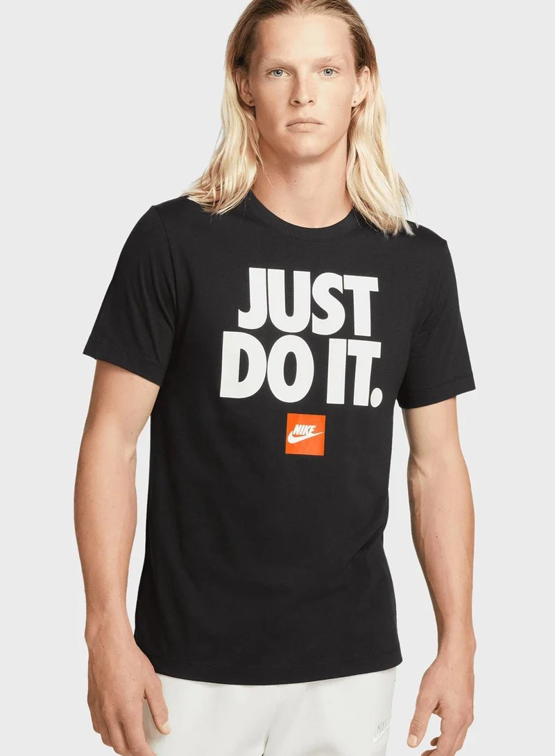 Nike Men's Sportswear Wordmark T-Shirt