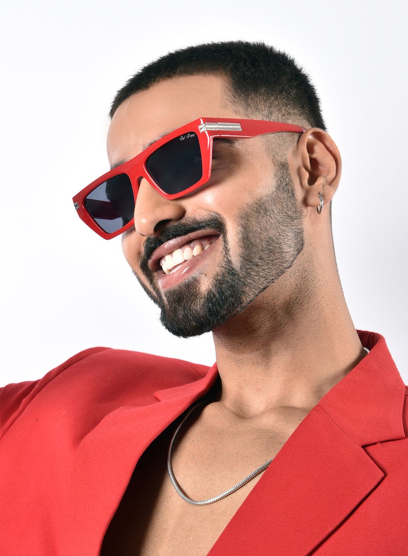 Woggles Red Pappy Velsun Black Rectangle Sunglasses - Image 4