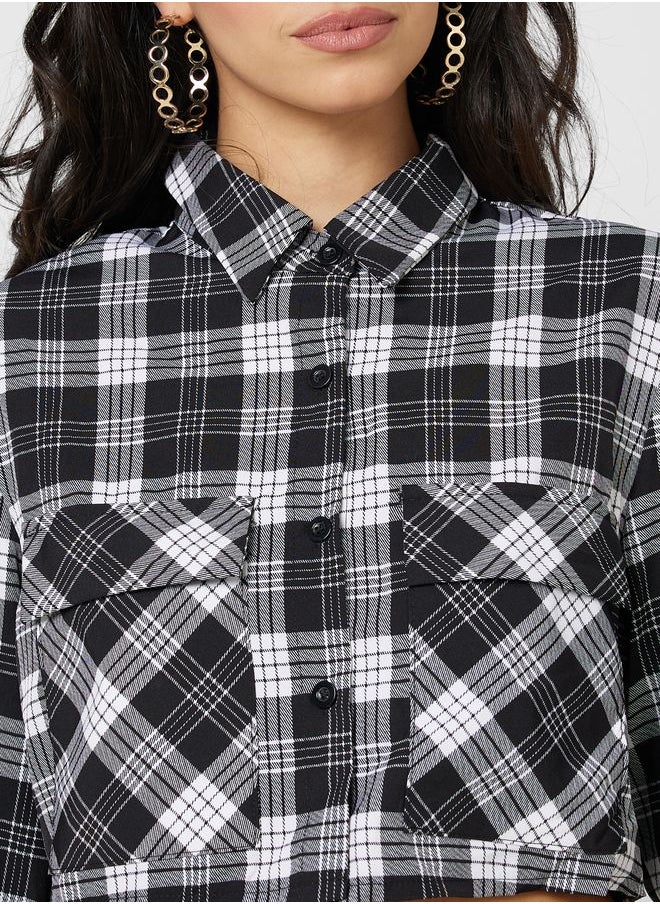 Urban Minx قميص قصير بطبعة مربعات من Urban Minx  - Image 3