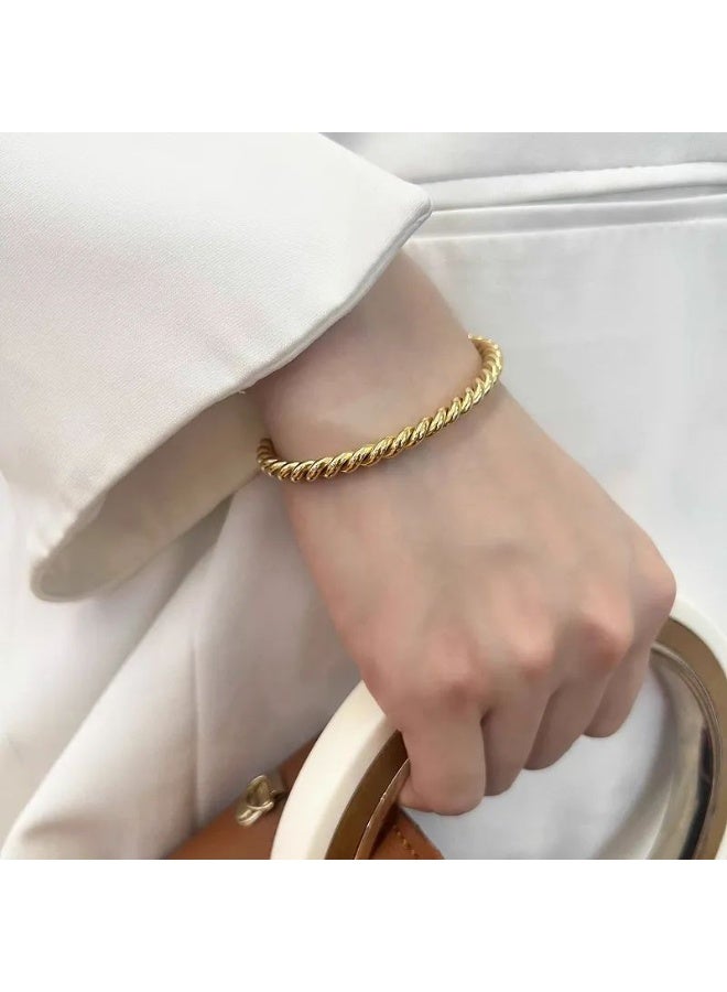 osir Luxury Gold Tungsten Bracelet for Women – Elegant, Scratch-Resistant Design with Long-Lasting Shine - Image 3