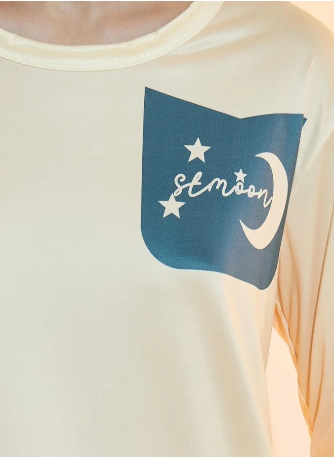 ستايلي Moon Graphic Print T-Shirt and Pyjama Set