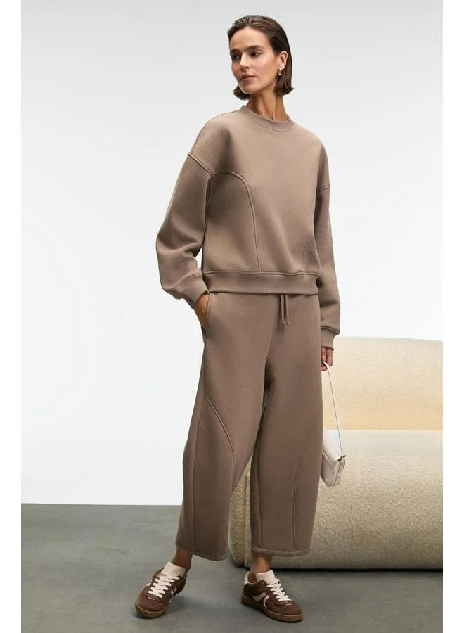 GRIMELANGE YUVESSA Women's Oversize Drawstring Double-Pocket Balloon Vizon Sweatpants.