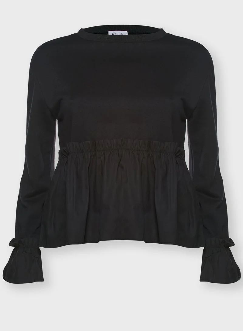 ELLA Ruffle Trim Top