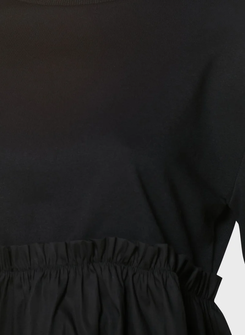 ELLA Ruffle Trim Top