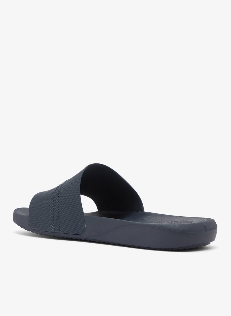 FitFlop Iqushion Pool Slides - Image 2