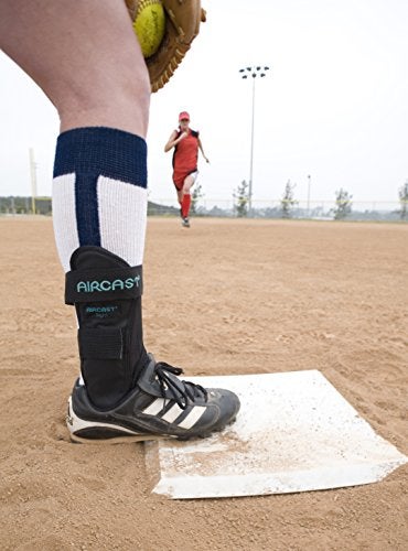 Aircast AirSport Ankle Support Brace, Left Foot, Small - Image 5