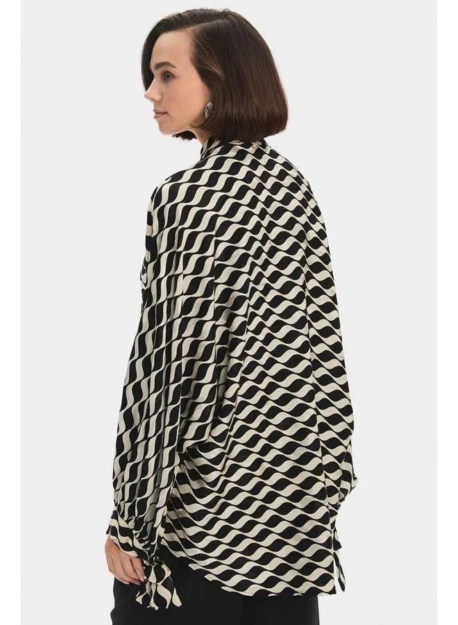 JUNE June Women Viscose Blend Oversize/Loose Fit Sleeves Self-Fited Shirt with Tie Detail Black
