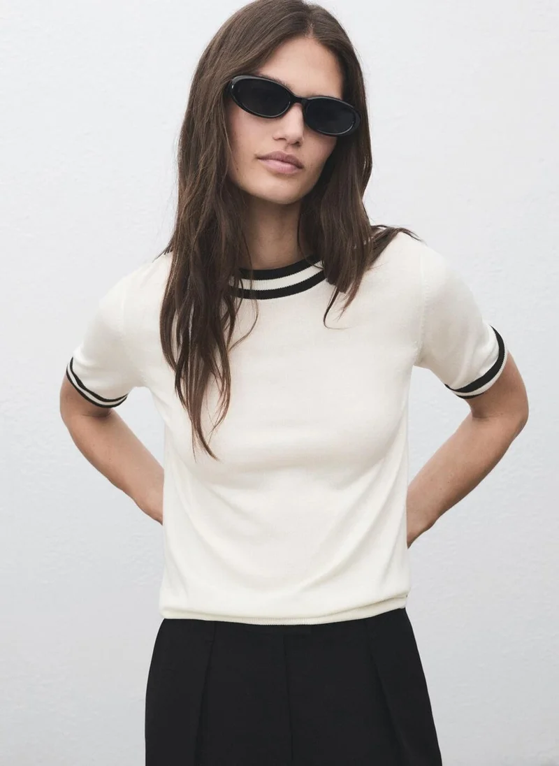 مانجو Short-sleeved sweater with contrasting stripes