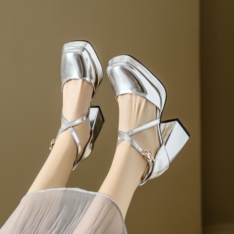 2024 Spring And High Heels Versatile French 32-46 Covered Toe Thick Heel Plus Size Women'S Shoes Hollow Sandals For - Image 5