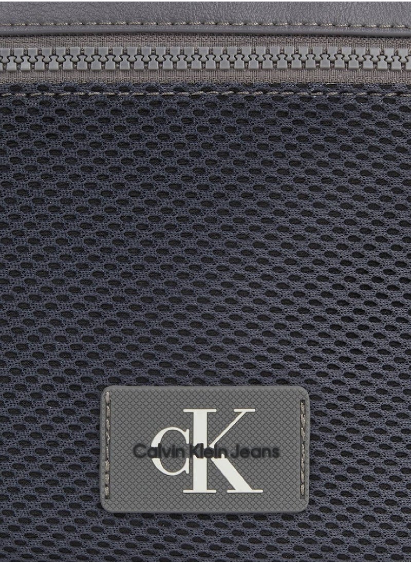Calvin Klein Jeans Men's Square Crossbody Bag - Polyester, Gray  - Image 4