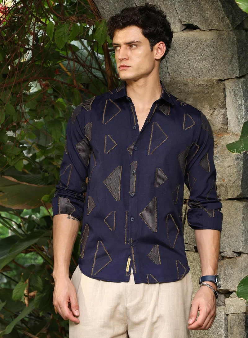 Campus Sutra Campus Sutra Men's Navy Blue Edgy-Geometric Woven Shirt For Casual Wear | Spread Collar | Long Cuffed Sleeves | Button Closure | Shirt Crafted With Comfort Fit For Everyday Wear