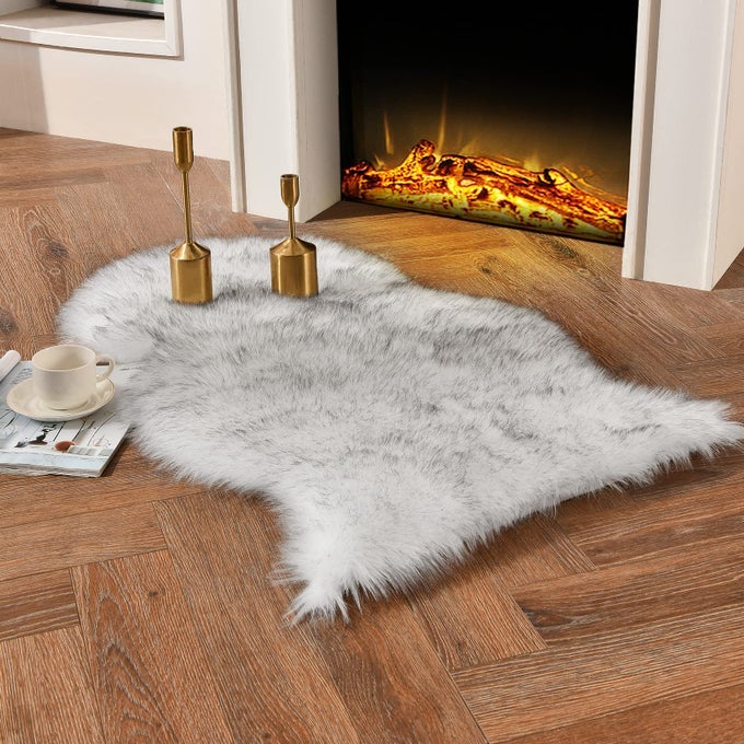 WHITE BLACK FAUX SHEEPSKIN THROW RUGS 2X3 FT FLUFFY FUR CHAIR COUCH SEAT COVER MACHINE WASHABLE