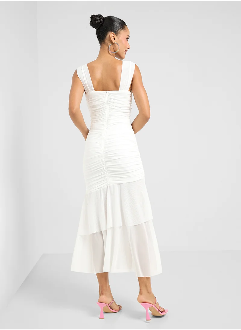 جينجر Strappy Ruched Bodycon Dress With Frill Detail