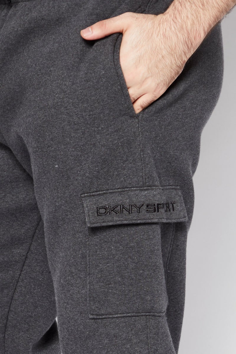 DKNY Sport سراويل تدريب تناسب الرجال الرياضية، فحم - Image 3