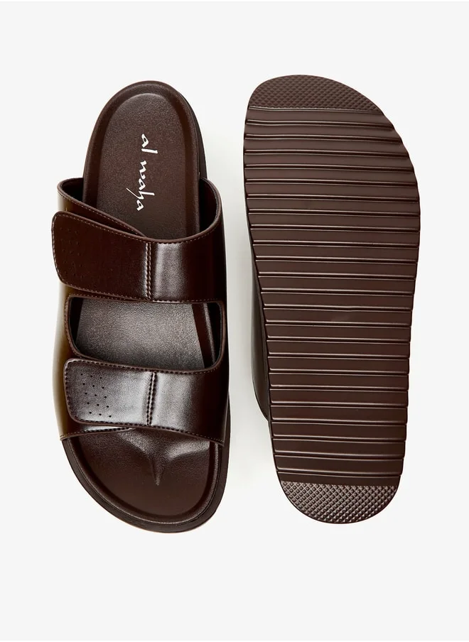 الواحة Men's Solid Slip-On Arabic Sandals