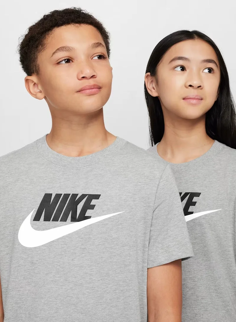 Nike Youth Nsw Futura T-Shirt