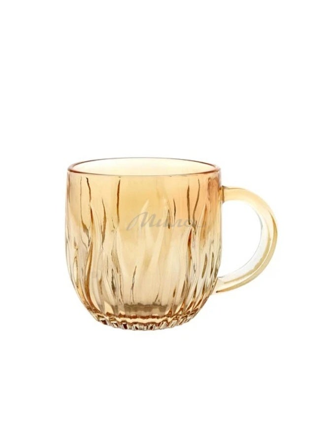 Serve your beverages in style with this amber transparent glass cups set, featuring a modern design that adds elegance to any table. - Image 1