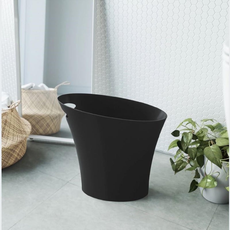 Umbra Skinny Waste Bin - Stylish Black Trash Bin for Narrow Spaces, 7.5L Capacity - Image 2