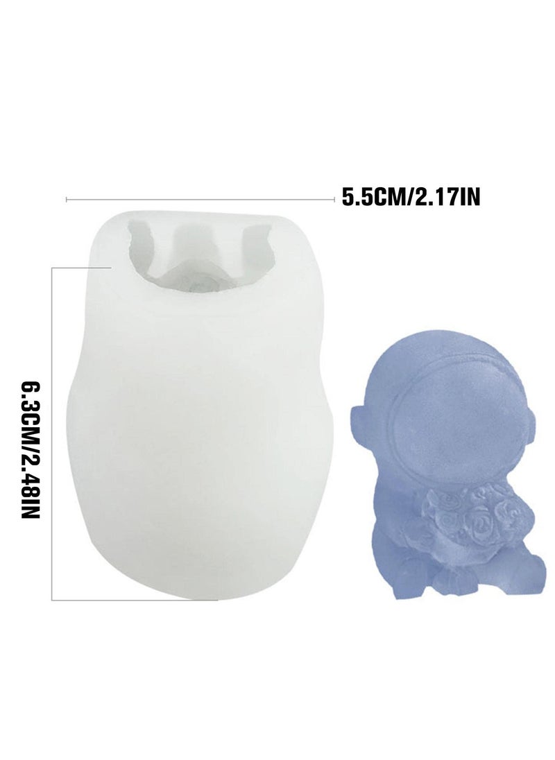 Arabest - 4-Pcs Astronaut Ice Cube Mold - Image 1