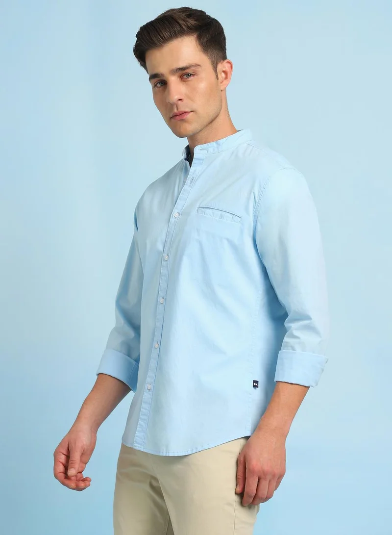 Dennis Lingo Men's Sky Blue 100% Cotton Solid Button Down Regular Fit Shirt