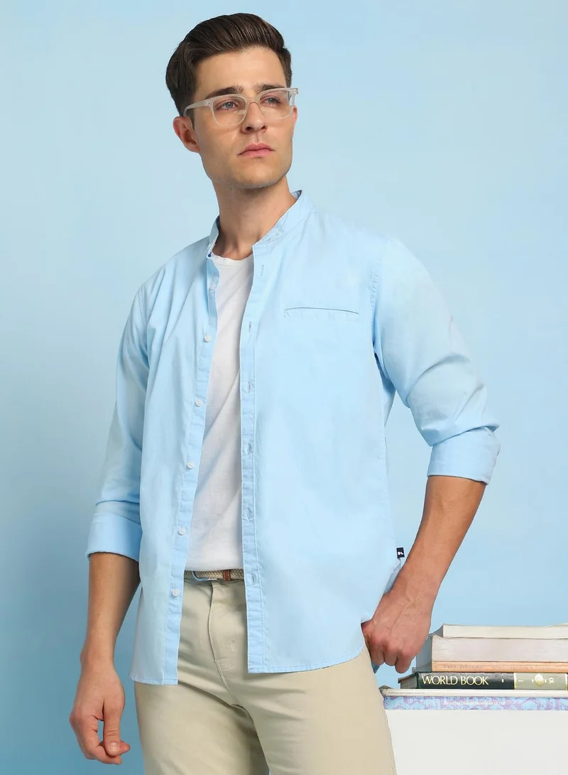 Dennis Lingo Men's Sky Blue 100% Cotton Solid Button Down Regular Fit Shirt