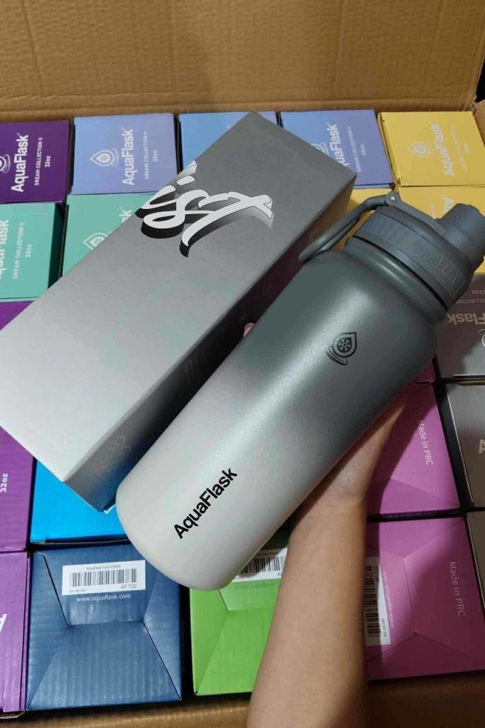 AquaFlask 32 oz with Spout Lid Vacuum Insulated Stainless Steel water bottle - Image 3