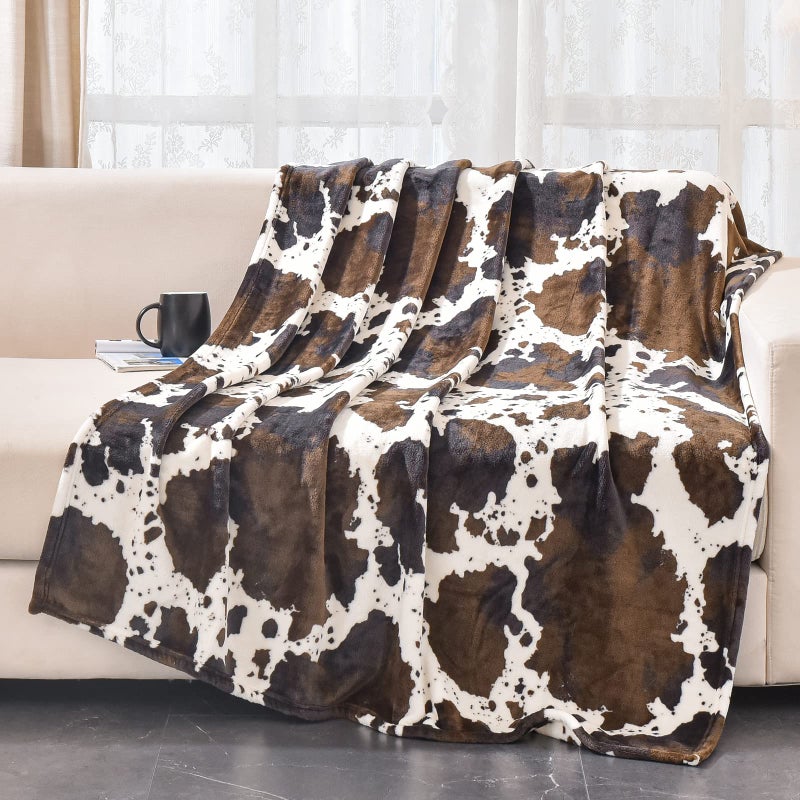 Bnuitland Bnuitland Brown Cow Print Blanket with Cow storage pouch 300 GSM Double Sided Outdoor Lap Throw Gift Blanket for Adults and Kids Lightweight Fuzzy Decor Blanket Super Soft Cozy Flannel Bed Throw  - Image 3