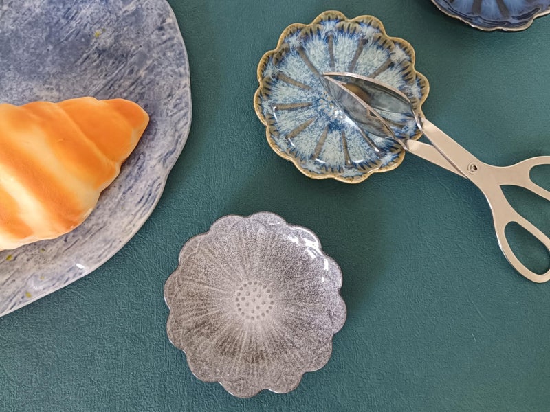 TOPYOKK Ceramic Spoon Rest for Stove Top, Flower Cute Spoon Rest for Kitchen Counter, Cooking Spoon Holder for Kitchen Counter, Utensil Rest Spatula Rest Ladle Holder Tong Rest, 1 PC (Retro Marble Grey) - Image 2