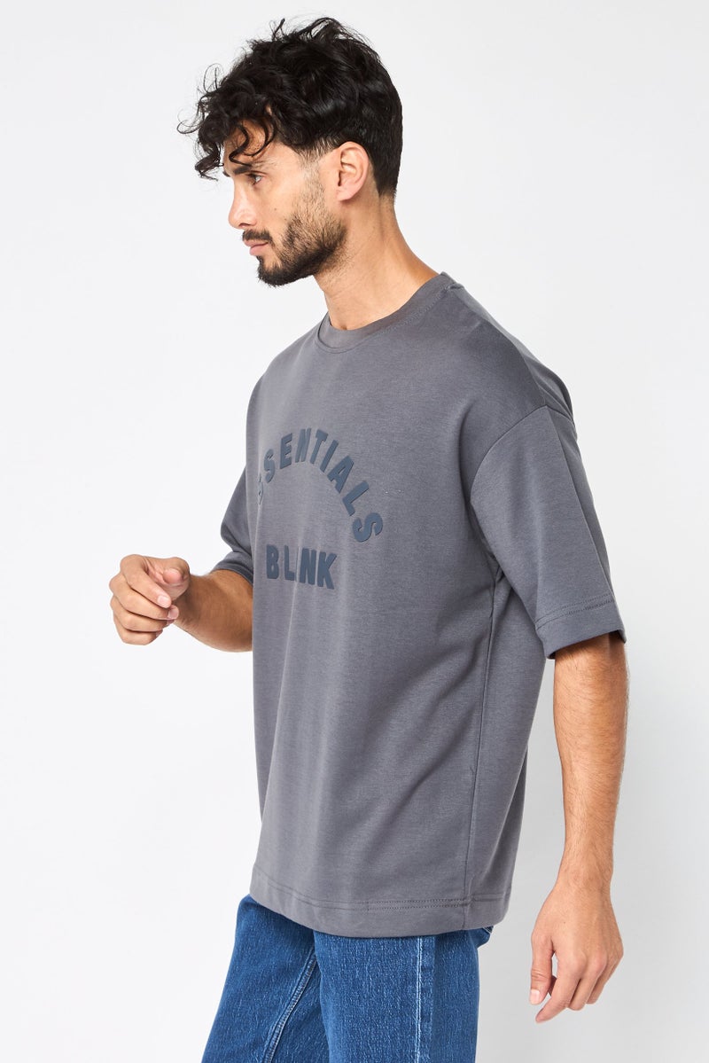 Blank Essentials Men Crew Neck Short Sleeves Brand Logo T-Shirt, Dark Grey - Image 3