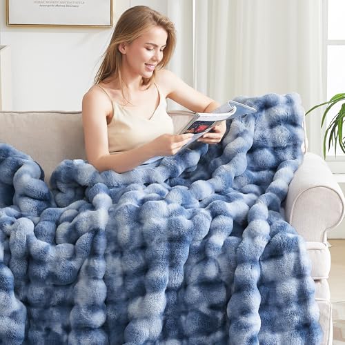 VFROO Ultra Plush Bubble Faux Rabbit Fur Blanket – 950GSM Thick Fluffy Throw Blanket for Bed, Couch, Sofa, or Gift, 50" × 60", Tie-dye Blue - Image 4