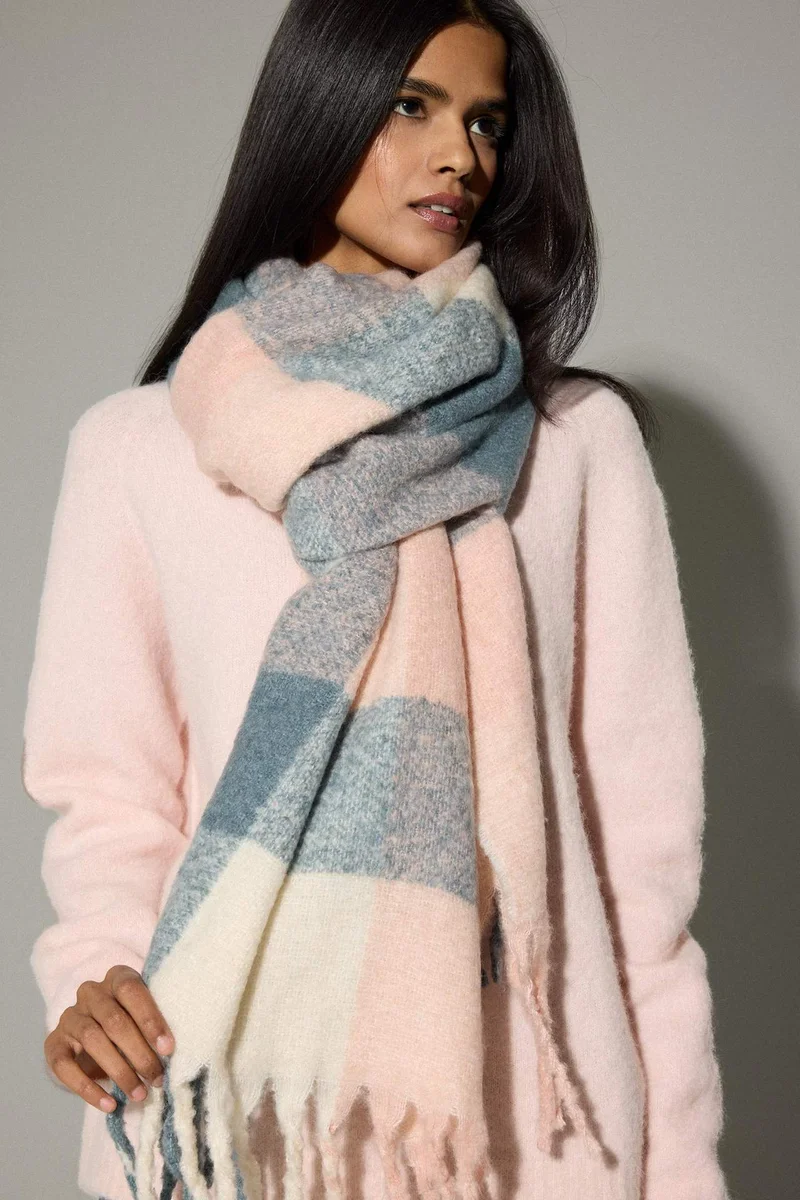 ديفاكتو Woman Plaid Neck Scarf