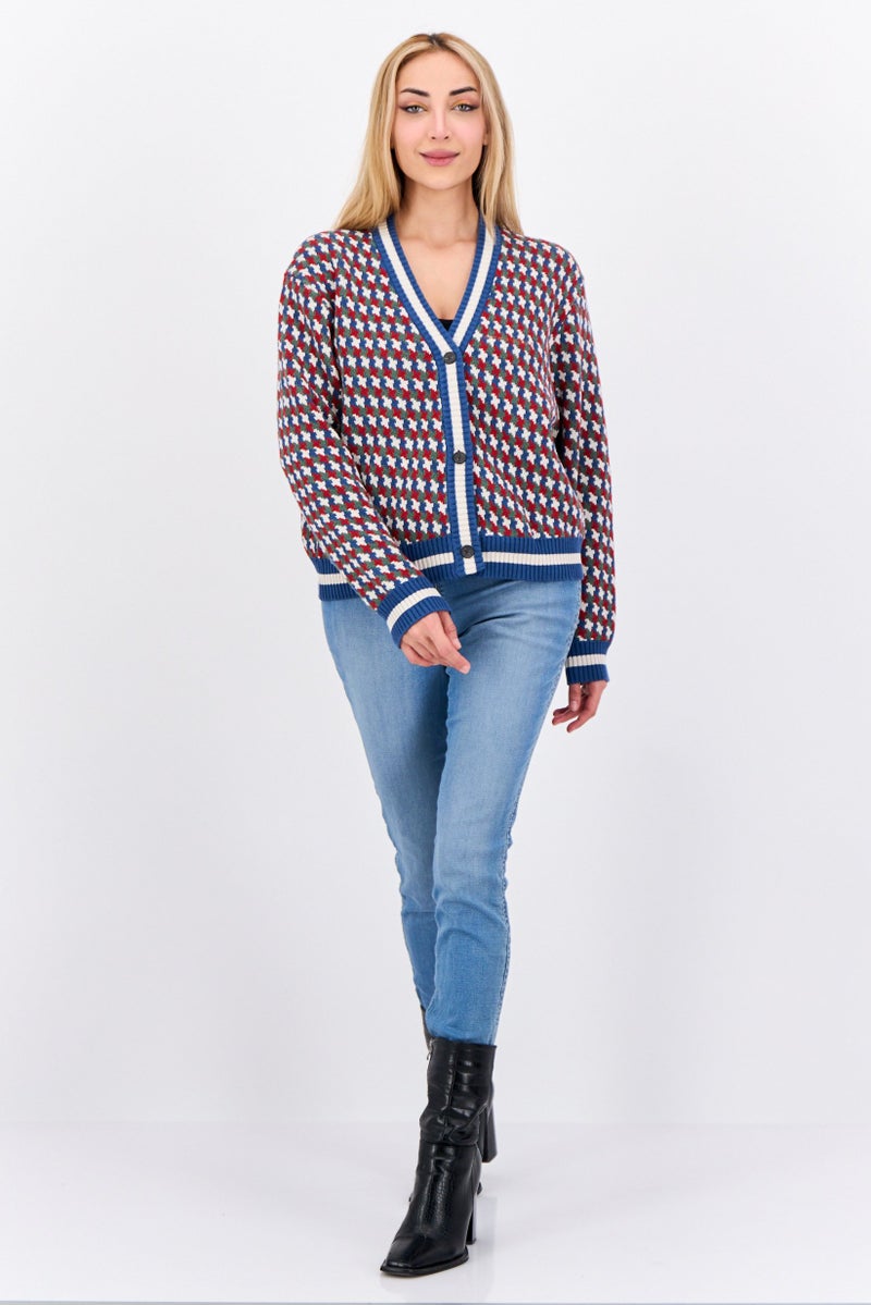 Lyle & Scott كارديجان نسائي بياقة على شكل حرف V مزخرف بالكامل، أبيض - Image 3