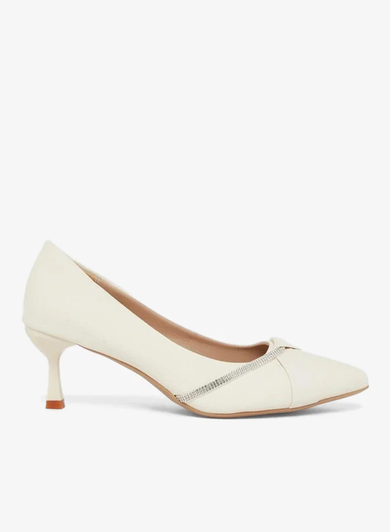 تايك تو حذاء بكعب ستيليتو ومزين