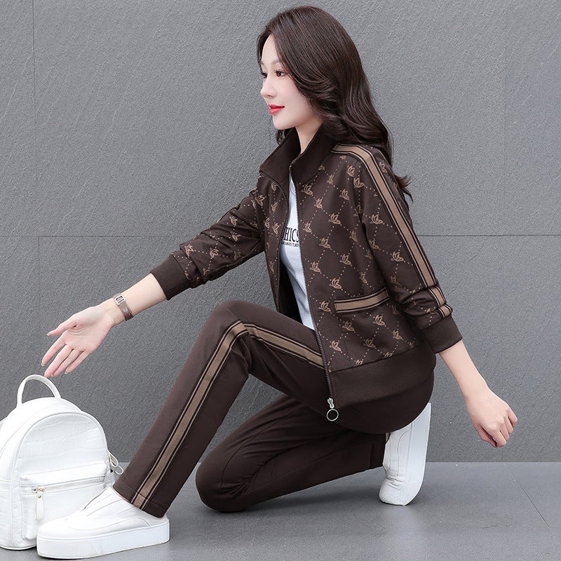 2024 spring new three-piece suit fashion leisure sports suit womens cotton middle-aged mother contrast color square dance Beige - Image 3