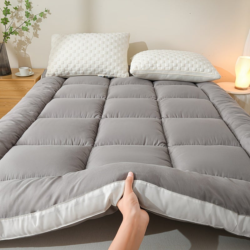 1pc Luxury Mattress Pad, Instant Warmth Winter Cold Protection, Ultra-Soft Comfortable Thickened Warm Mat, Corner Straps, 3D Quilted Mattress Protector, Skin-Friendly Breathable, Fluffy, Fall Winter Choice, Single Double Bed Cover Large Size - Image 1