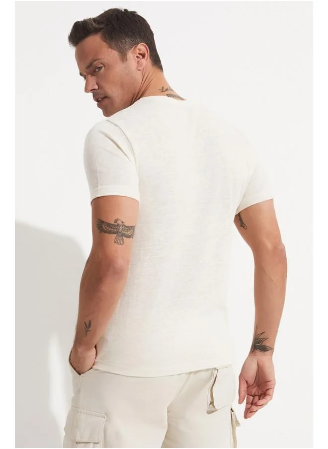 جون June Men's Linen Look Crew Neck Tshirt